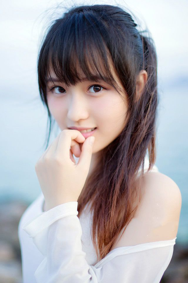 厌无事不烧香，有事上门还不烧香。无事不烧香，那是觉得自己人不要客气;有事上门不烧香，那是觉得他倒霉，你不帮他?你敢不帮他?